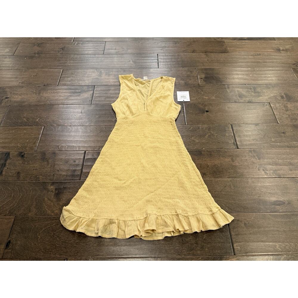 ONeill Womens Yellow Dallas Sleeveless Dress 100% Viscose Size XS NWT New $55 - Picture 2 of 9